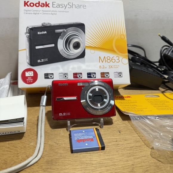 Kodak EasyShare M863 8.2MP Red Digital Camera W Battery Box Tested Y2K 2000s